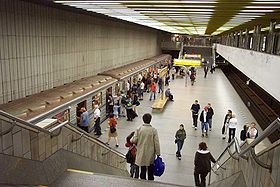 Praha, Smíchovské nádraží, metro.jpg
