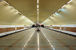 Zhytomyrska metro station Kiev 2010 01.jpg