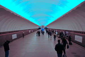 Metro SPB Line4 Bolshevikov.jpg