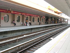 Taipei MRT Zhuwei Station.JPG