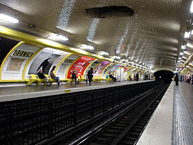 Metro de Paris - Ligne 4 - Odeon 02.jpg
